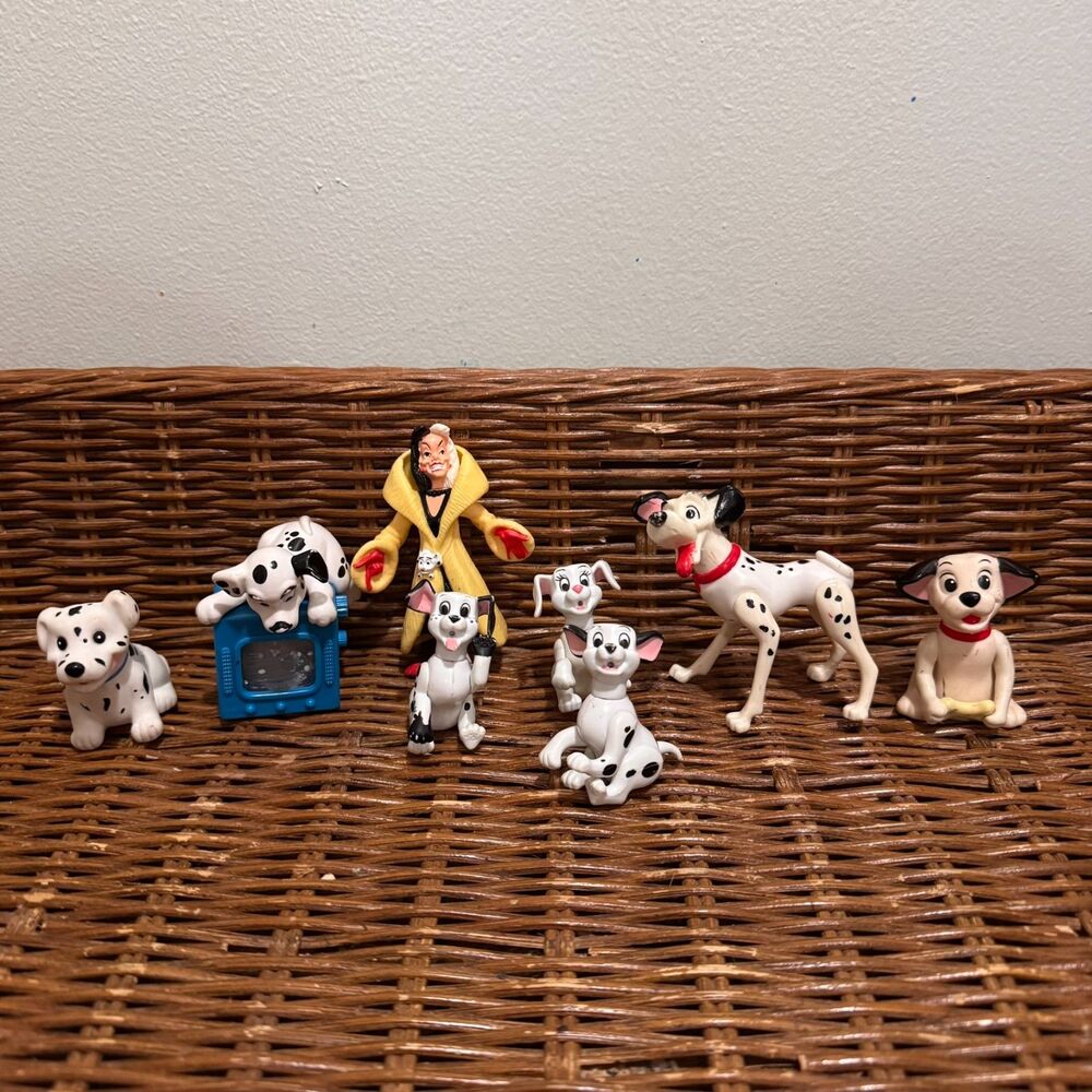 Disney 101 Dalmatians PVC Figurine Lot Vintage 1990's Cruella de Vil Dalmatian
